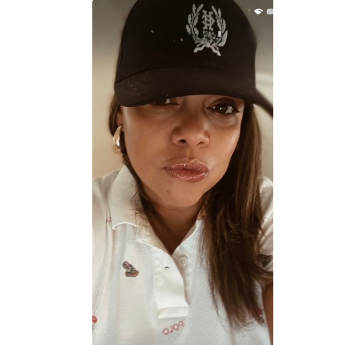 Minimalist Simple Logotype Business Store Logo (1)